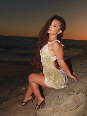 Alahna Ly Photo #414