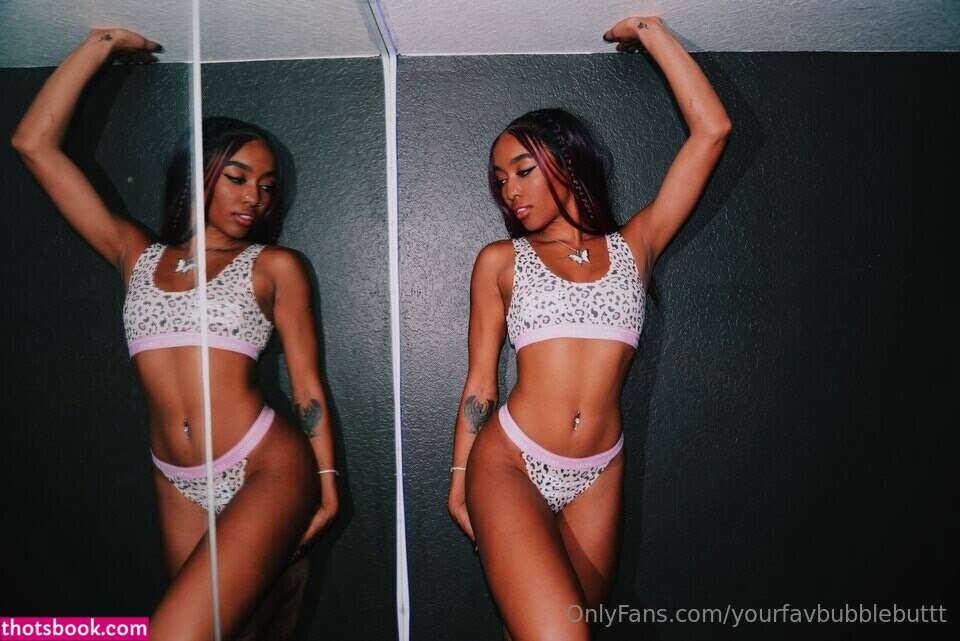 yourfavbubblebuttt Photo #4
