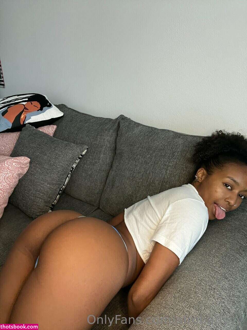yourfavbubblebuttt Photo #36