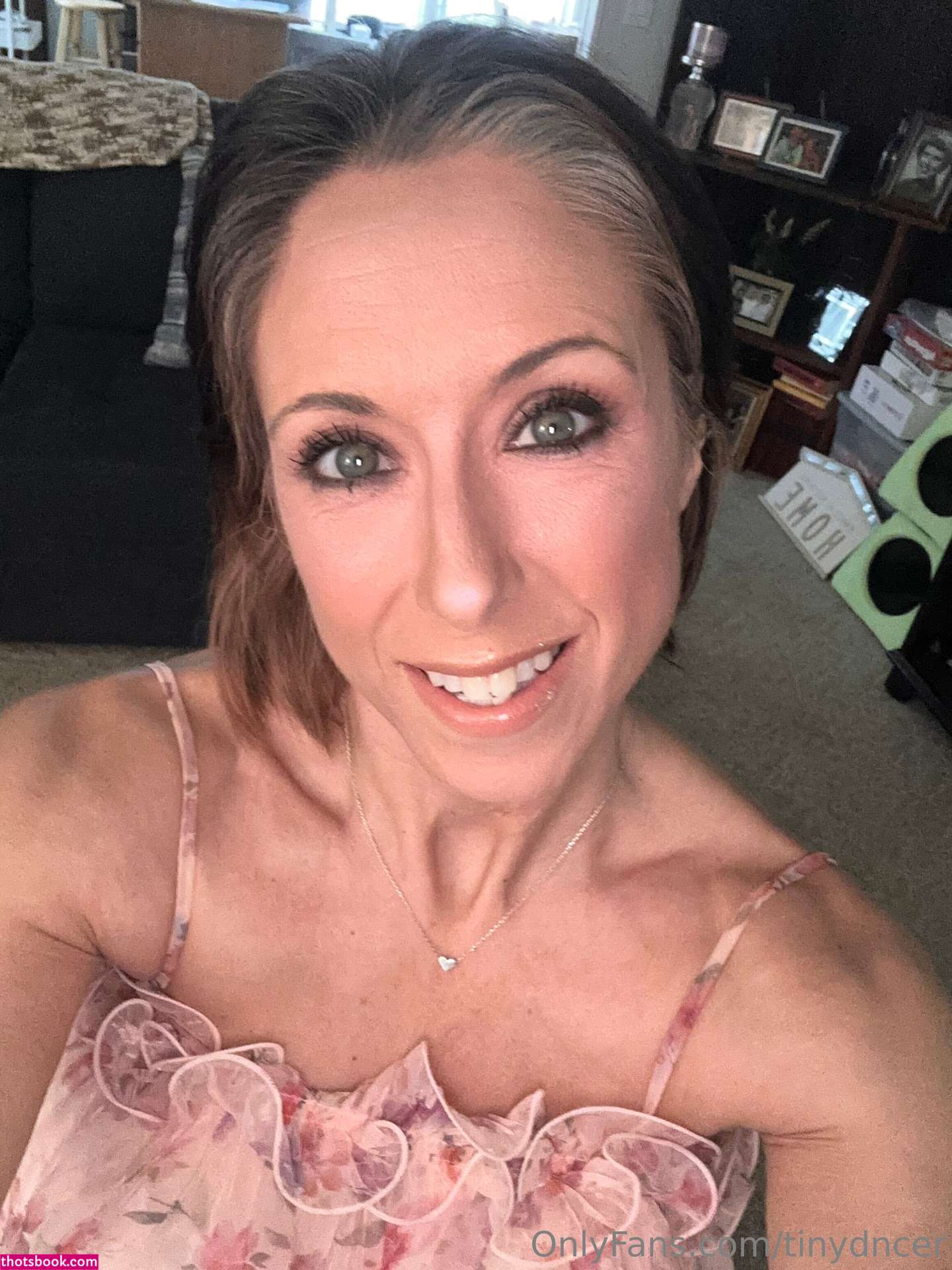 tinydncer Photo #11