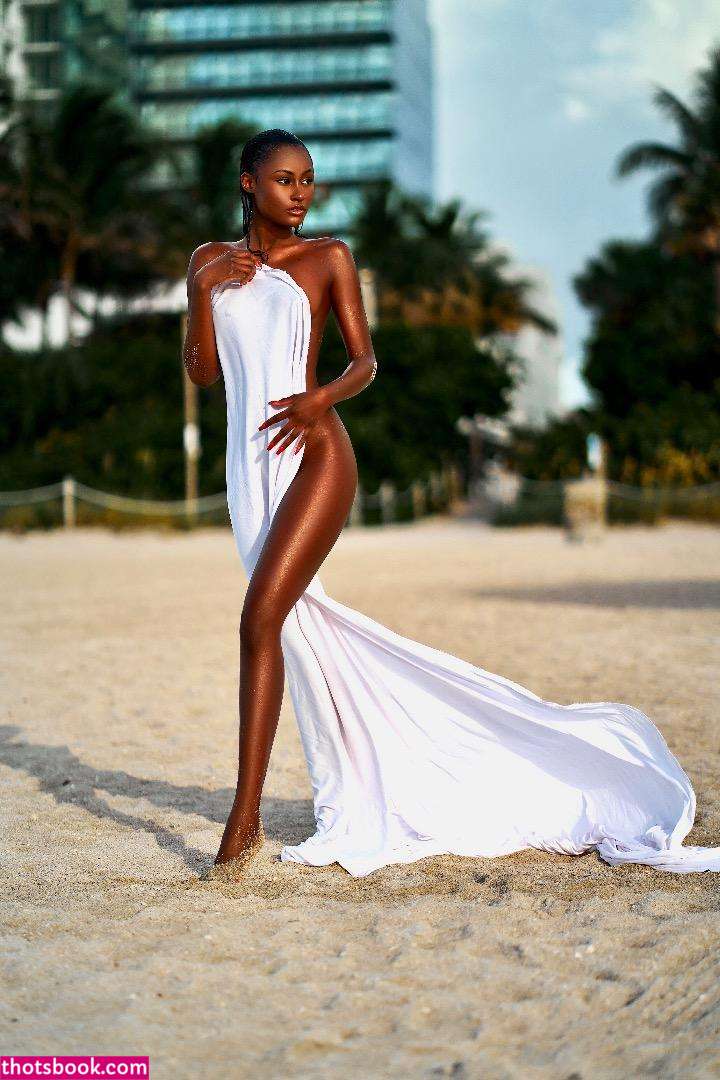 Assi Iman Photo #2