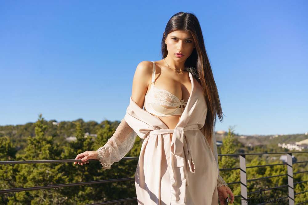 Mia Khalifa Photo #204