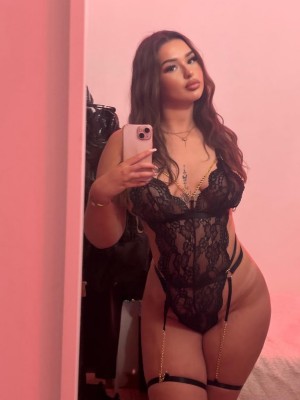 itselenaa