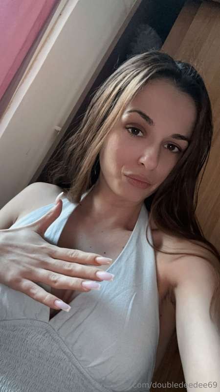 doubledeedee69 Photo #8