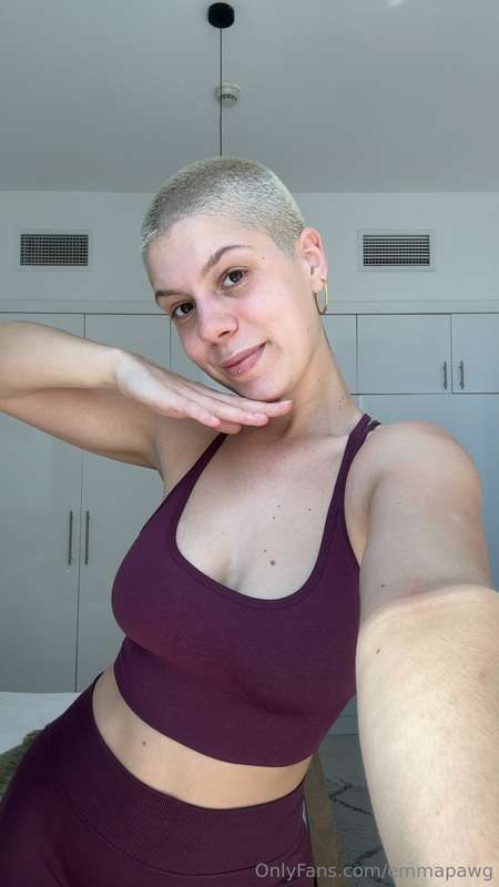 emmapawg Photo #31