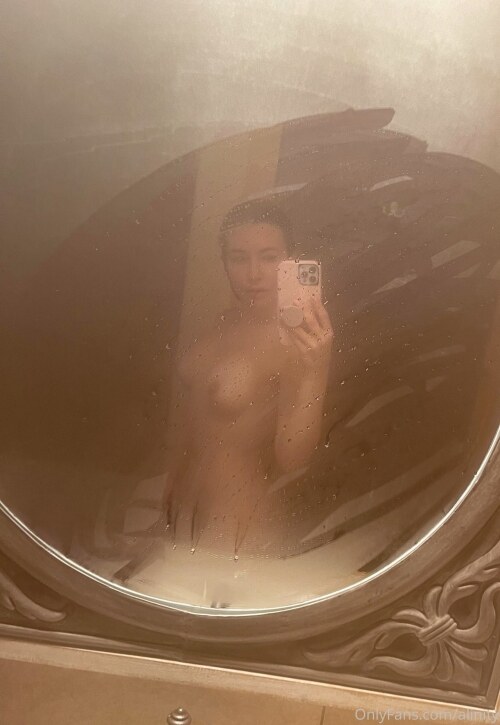 Alinity Photo #90