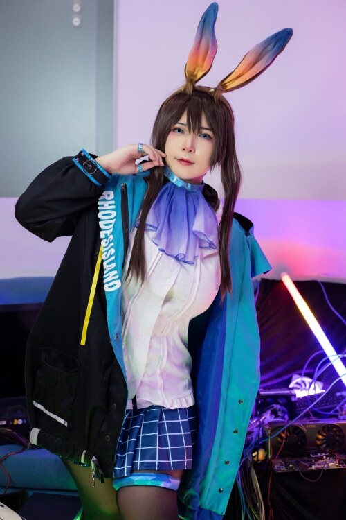 Uyuy Photo #29