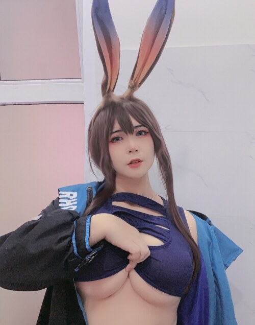 Uyuy Photo #77