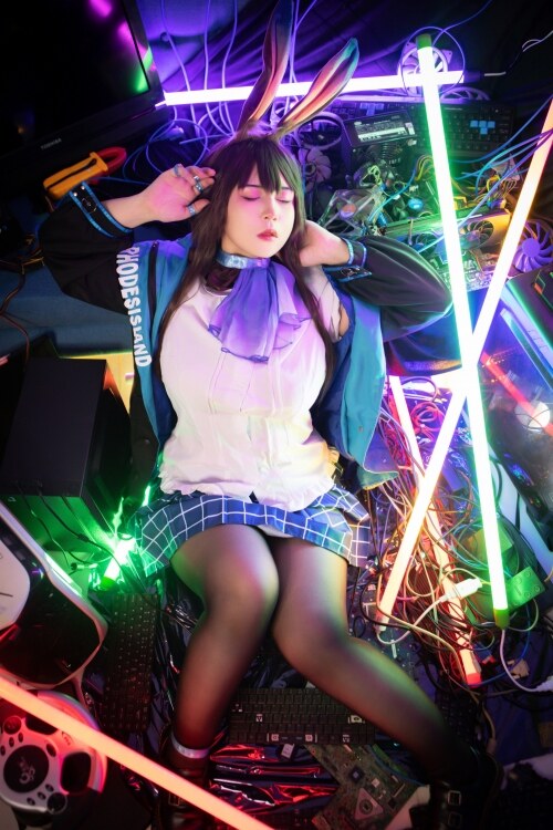 Uyuy Photo #81