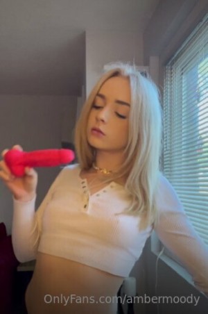 Ambermooody Post #10