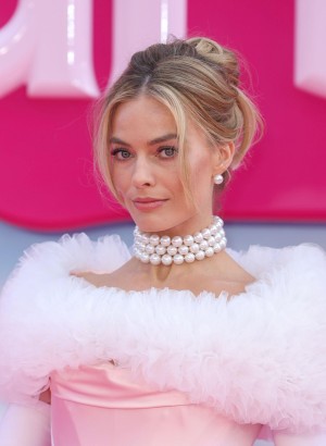 Margot Robbie Photo #29