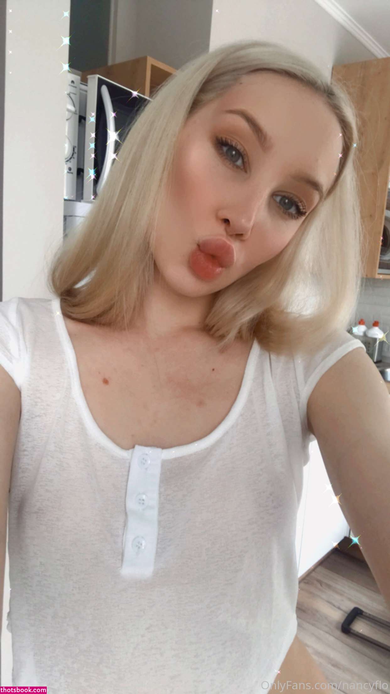 nancyflo Photo #9