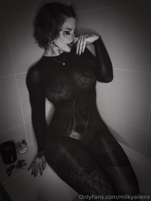 milkyalien Photo #53