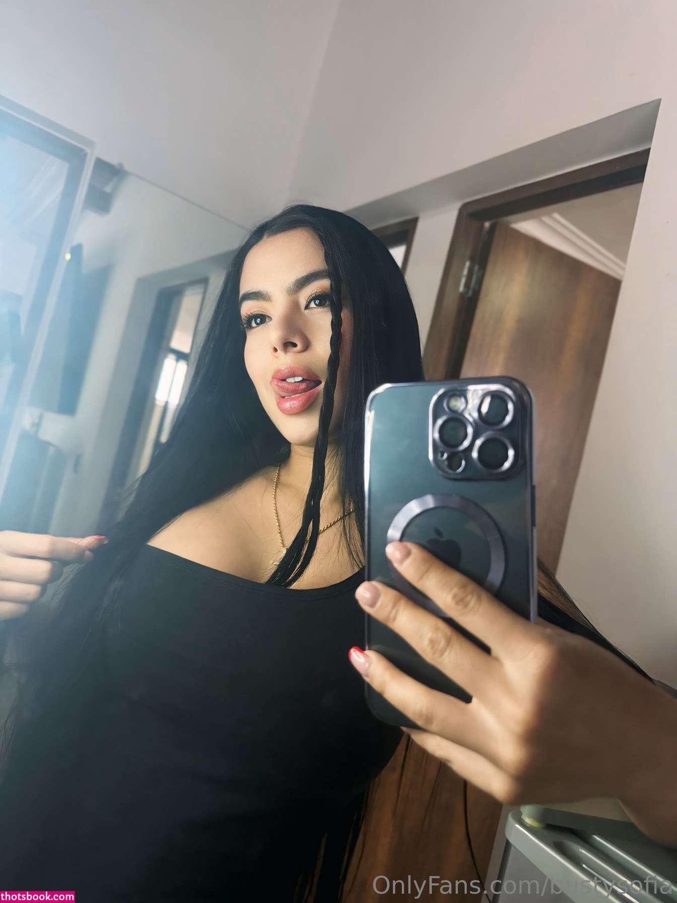 Sofia Montero Photo #33
