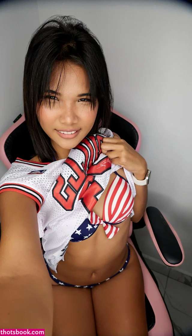 Fibi Photo #18