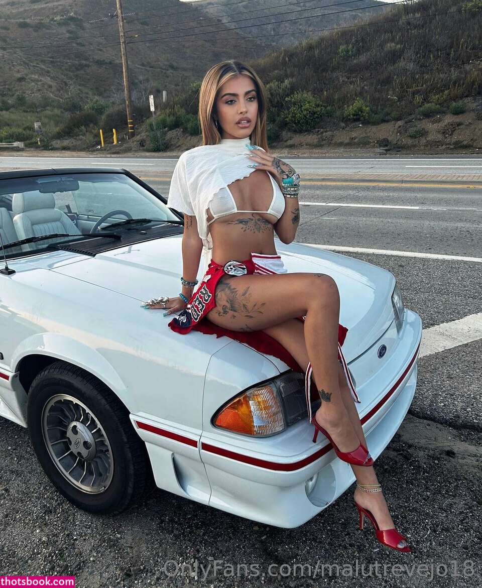 Malu Trevejo Photo #555