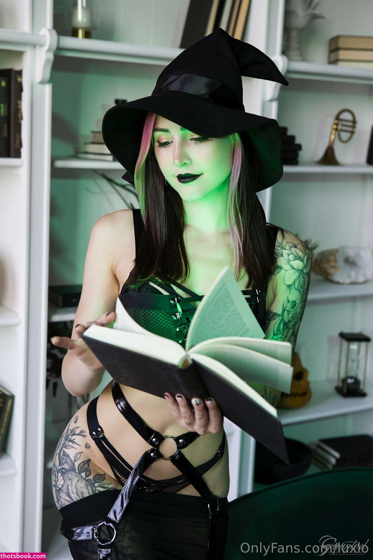 Luxlo Photo #297