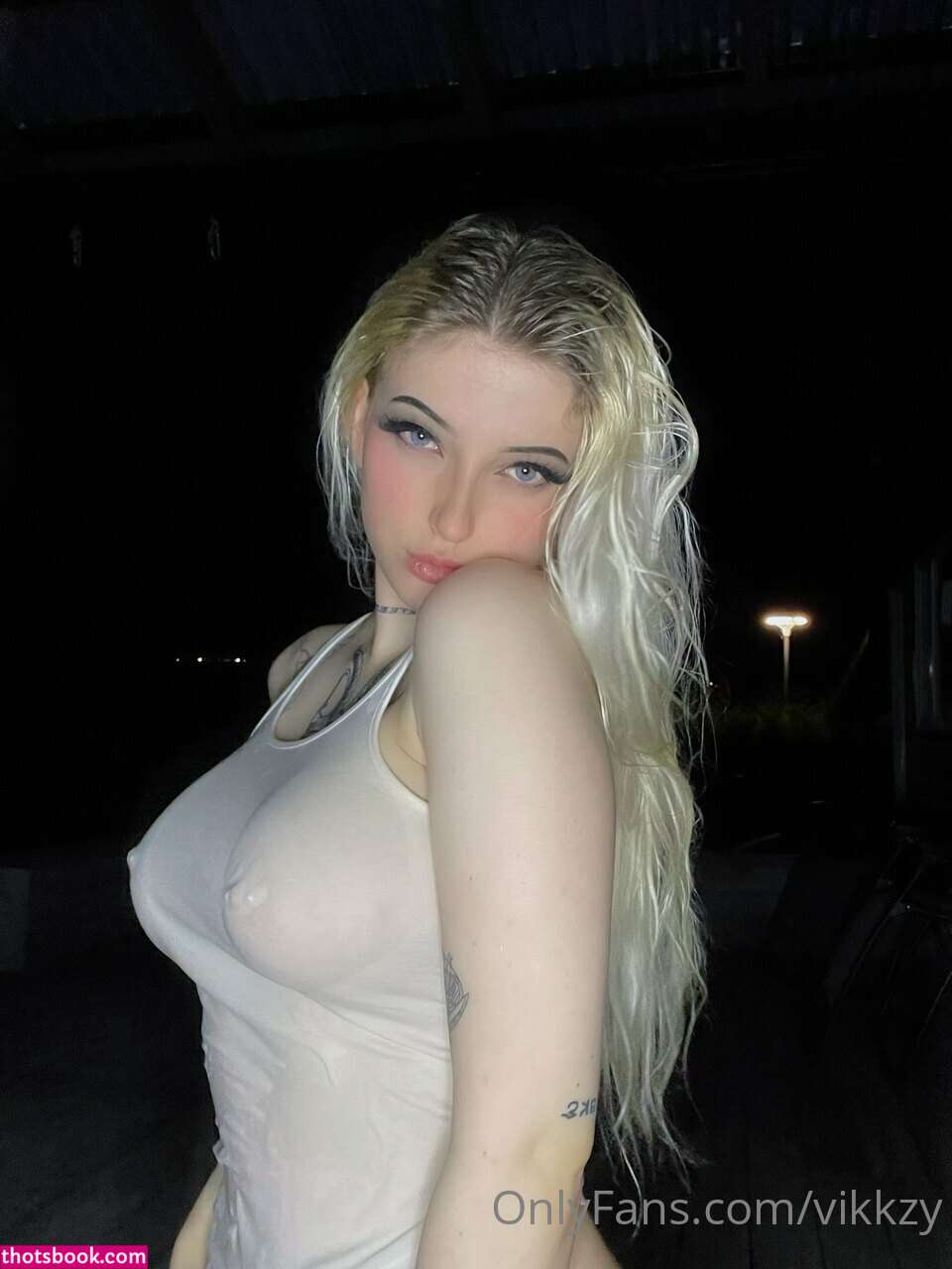 Vikkzy Photo #26