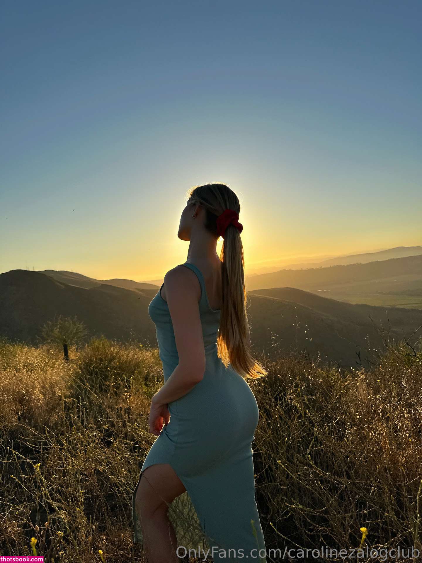 Caroline Zalog Photo #958