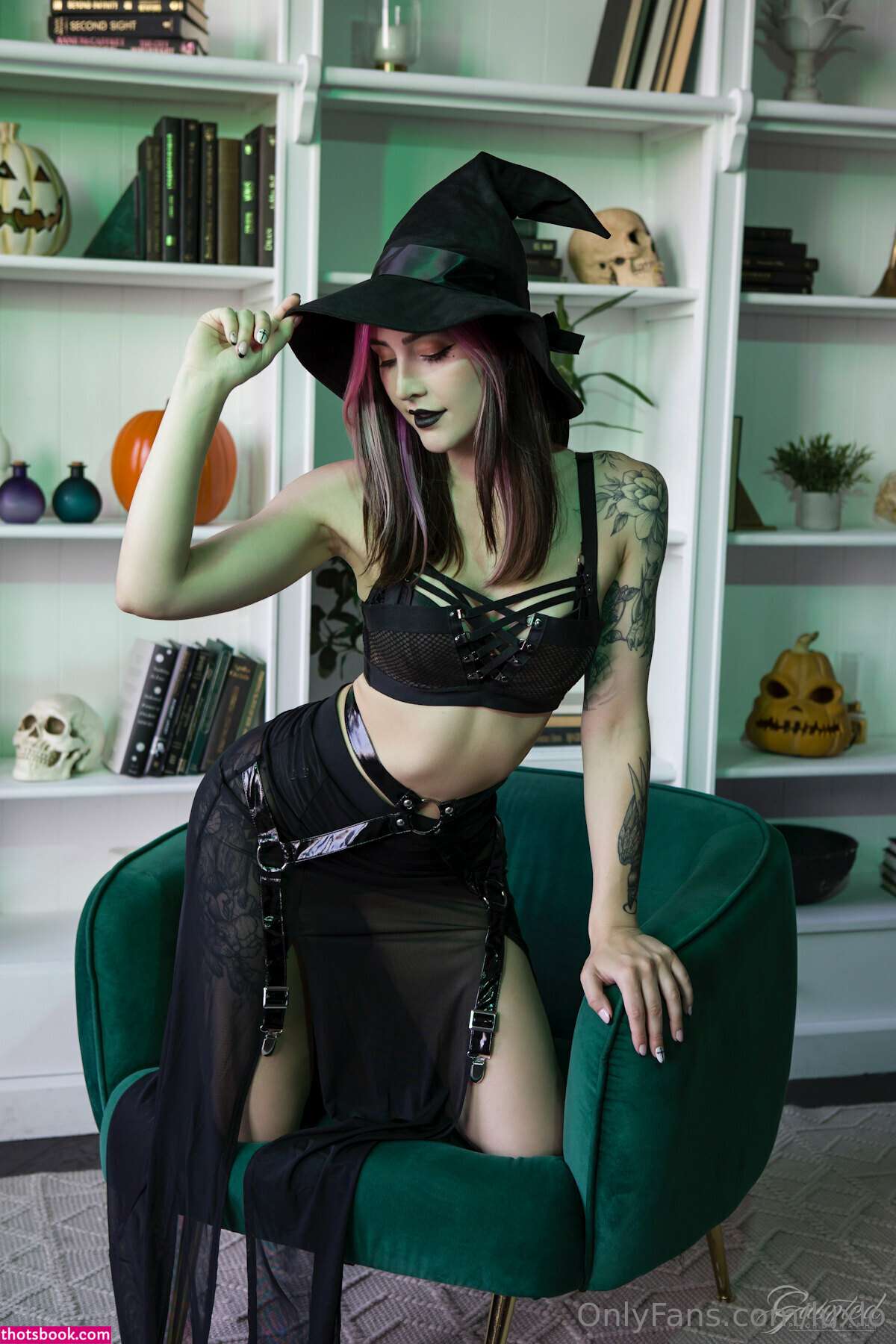 Luxlo Photo #245