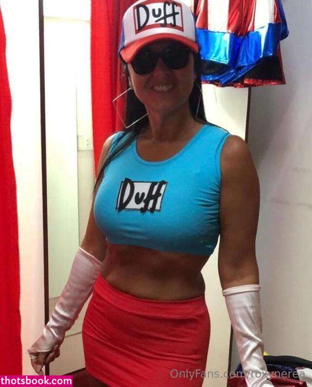 roxynerea Photo #8