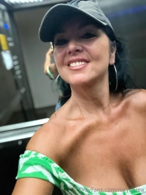 roxynerea Photo #18
