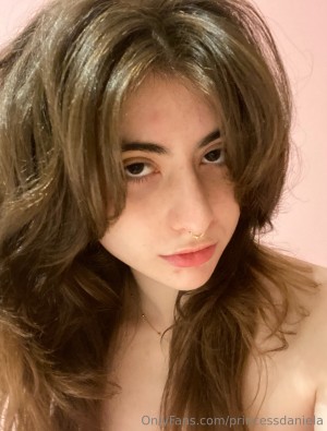 princessdaniela Photo #5
