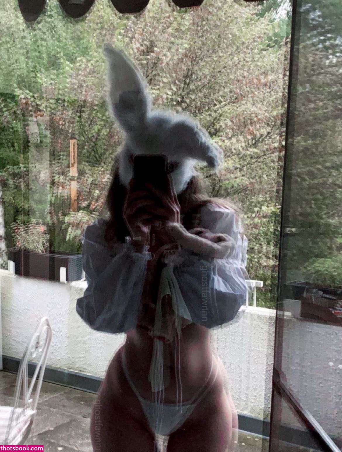 ghostfawnnn Photo #37