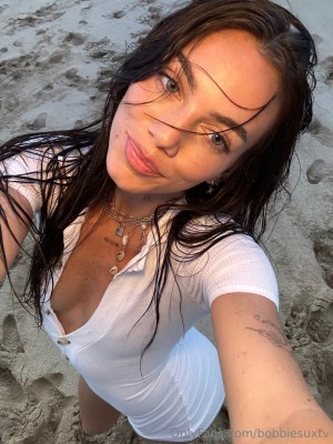 bobbiesuxtv Photo #4