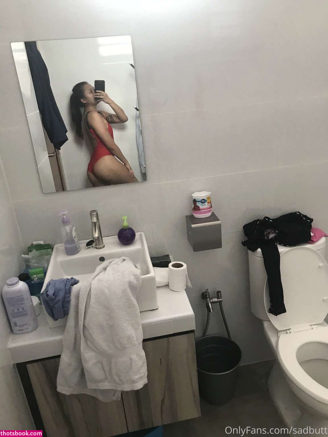 Sadbutt Photo #47