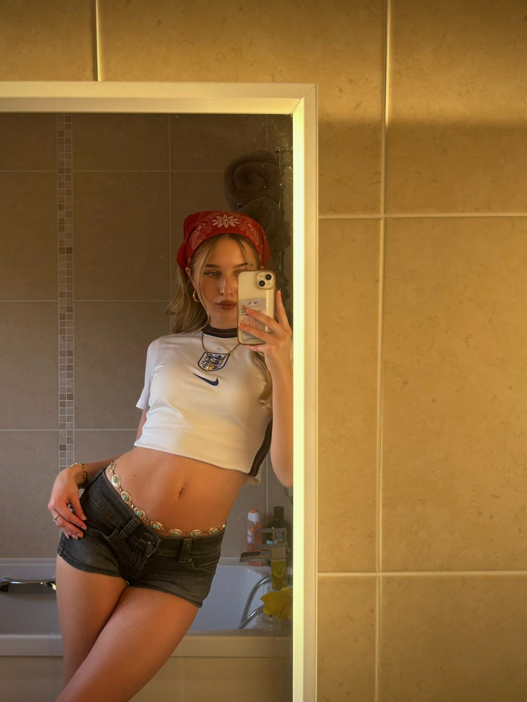 Olivia Ashley Photo #6