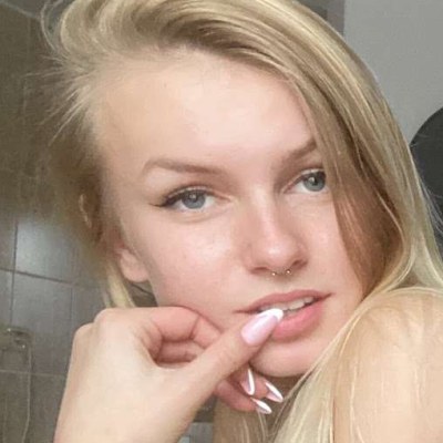 Emmysfeetandsocks