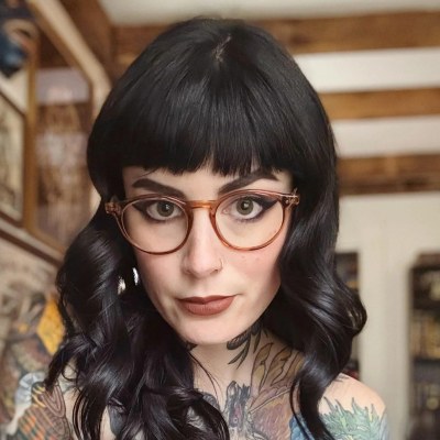 baroness_stone