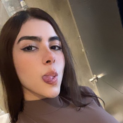 monica.yamile