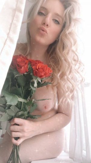 Bianca Photo #47