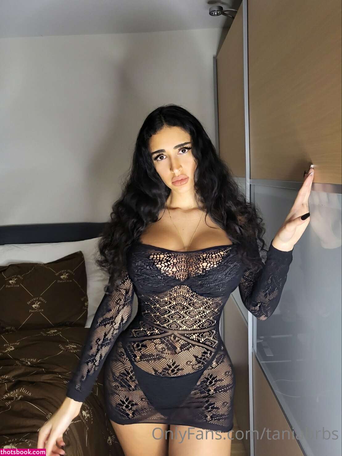 Taniabrbs Photo #6
