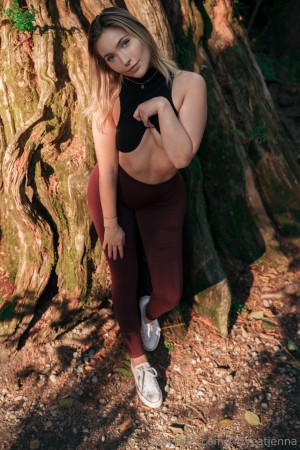 Jenna Photo #24