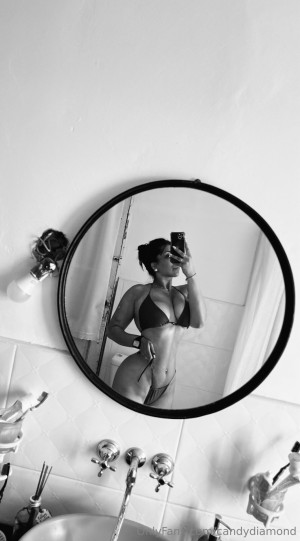 elmiracruzz Nude Leaks OnlyFans Photos #1