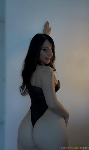 Angigss Nude OnlyFans Photos #2