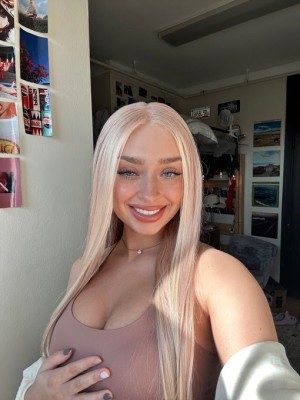 cakebatterchlo chloistagram chlorrain Nude Leaks OnlyFans Photos #2