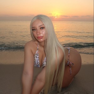 cakebatterchlo chloistagram chlorrain Nude Leaks OnlyFans Photos #6